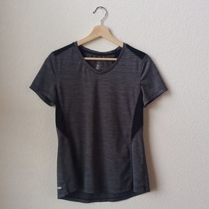 Danskin Now M Gray Ventilated Athletic Wear T-shirt